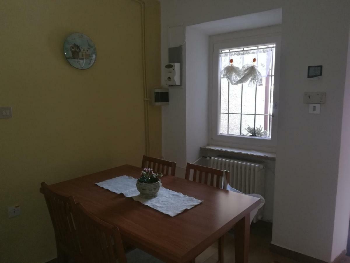 Apartamento La Casa Di Allo Charvensod Exterior foto